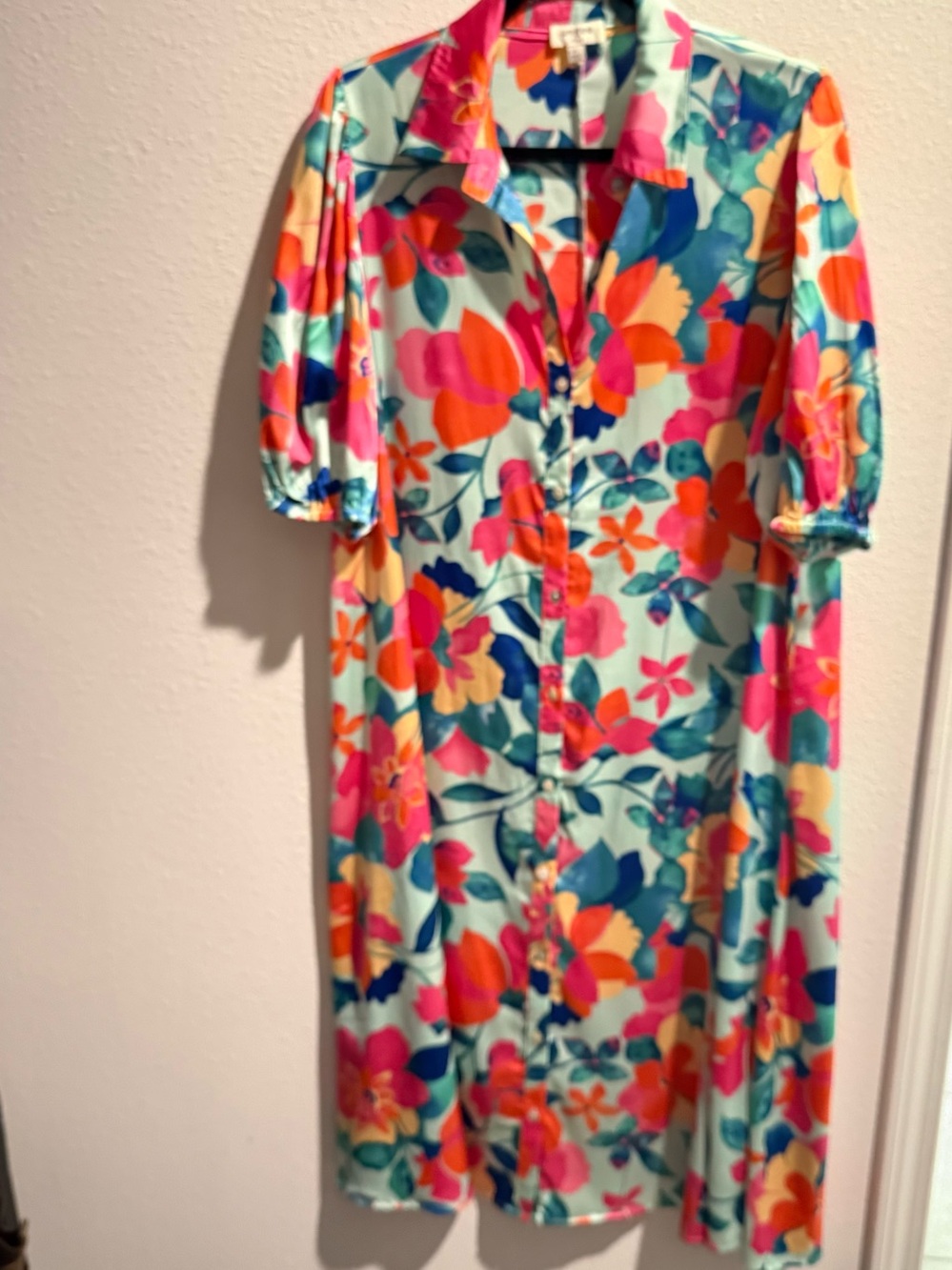 Vibrant Floral Button-Front Shirt Dress
